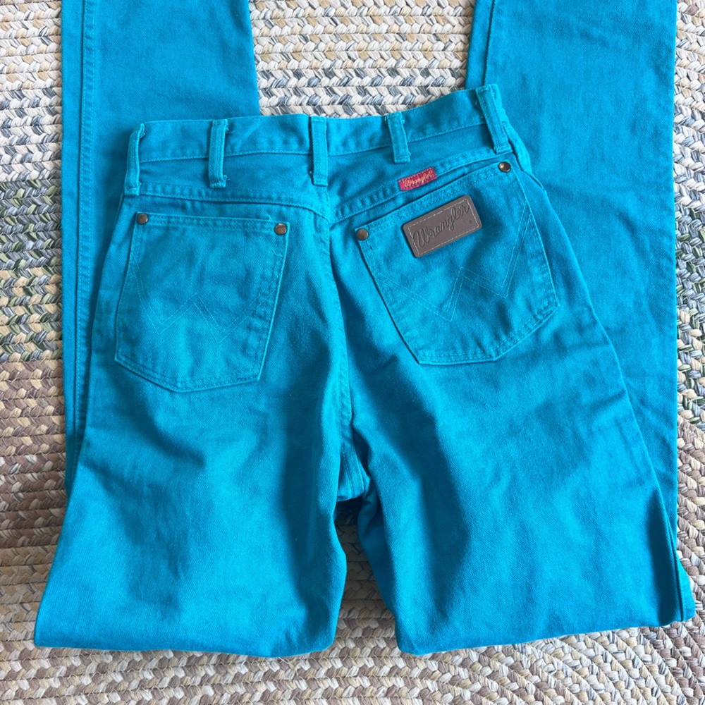BLUE WRANGLERS